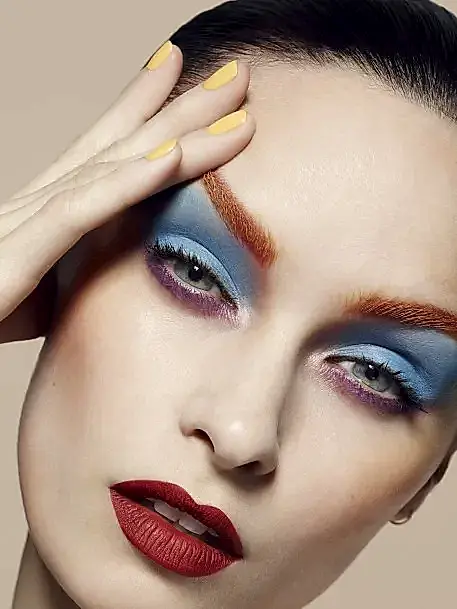 Только яркие тона - или ничего!